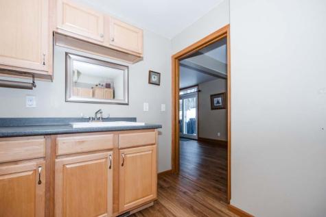 1082 W Lake Drive Detroit Lakes MN 56501