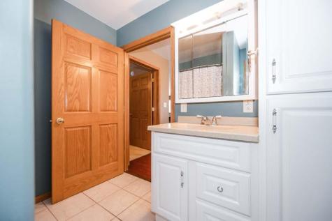 1082 W Lake Drive Detroit Lakes MN 56501