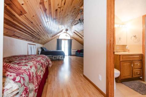 1082 W Lake Drive Detroit Lakes MN 56501