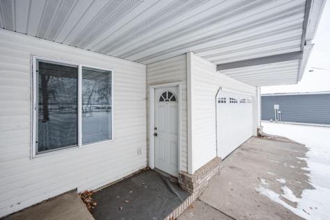 1082 W Lake Drive Detroit Lakes MN 56501