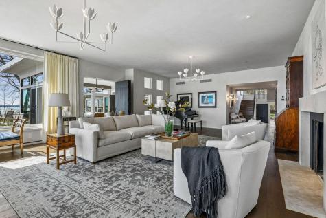 1300 Bracketts Point Road Wayzata MN 55391