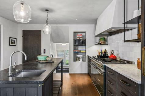 1300 Bracketts Point Road Wayzata MN 55391
