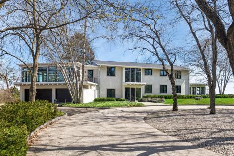 1300 Bracketts Point Road Wayzata MN 55391