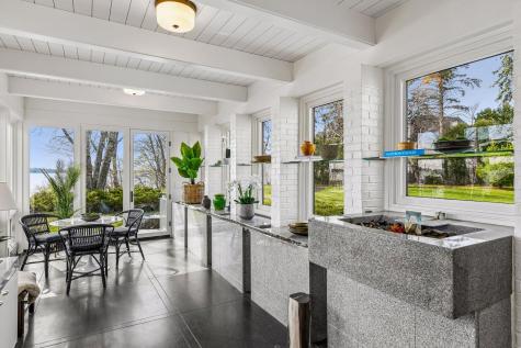 1300 Bracketts Point Road Wayzata MN 55391
