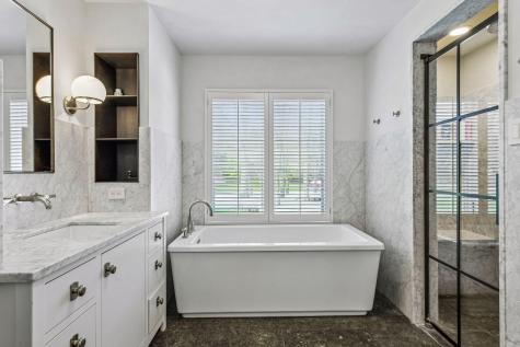 1300 Bracketts Point Road Wayzata MN 55391