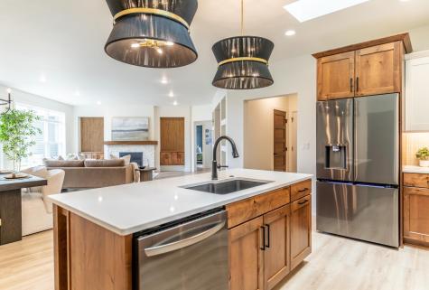 662 Rania Way W West Fargo ND 58078