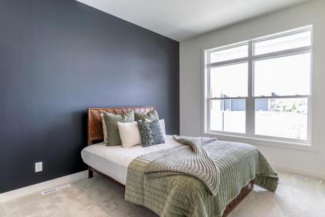 662 Rania Way W West Fargo ND 58078