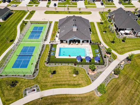 662 Rania Way W West Fargo ND 58078