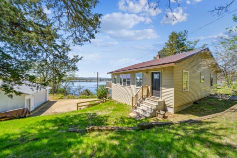 260 N State Road 35 Alma WI 54610