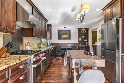 6220 Barberry Circle Excelsior MN 55331