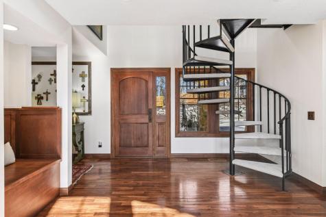6220 Barberry Circle Excelsior MN 55331