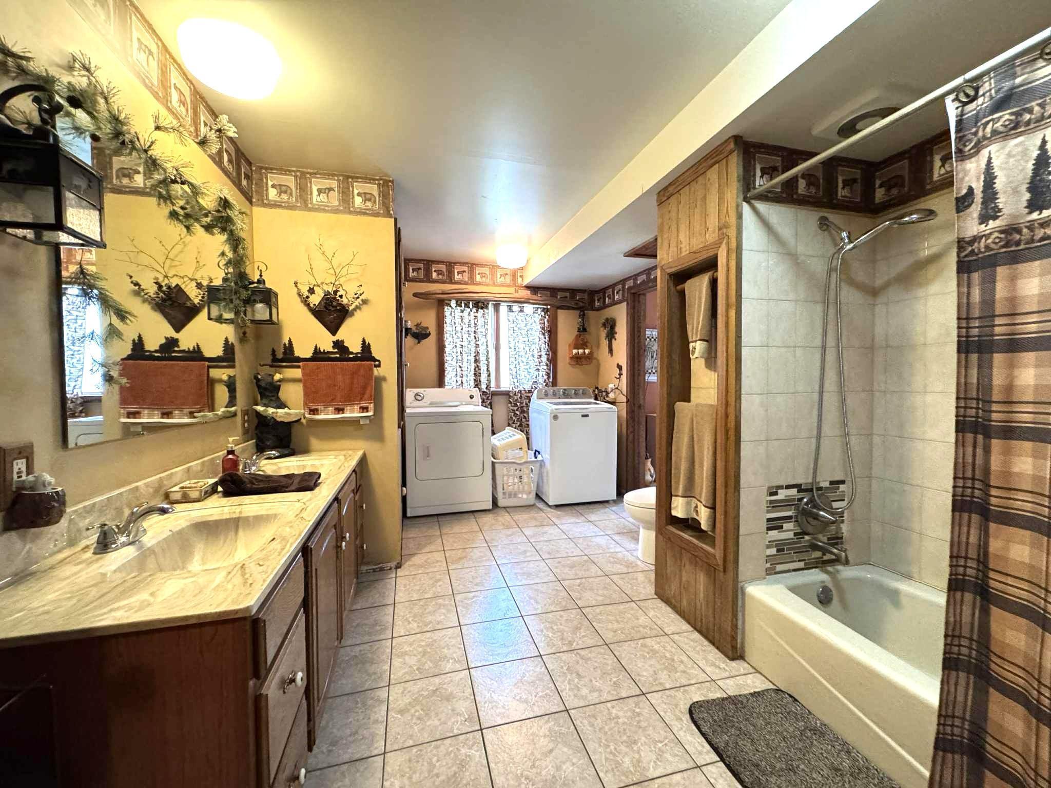 1032 Rainy Lake Road NW Backus MN 56435