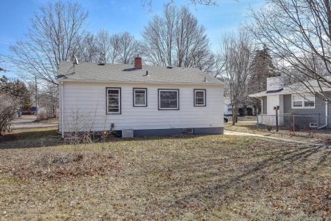 239 32nd Avenue N Saint Cloud MN 56303