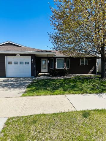 105 Oscar Avenue N Canby MN 56220