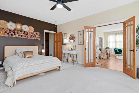 2710 Red Splendor Circle E Maplewood MN 55119