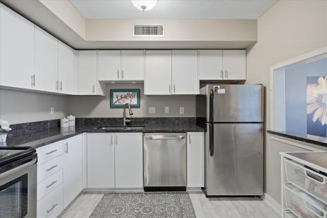 3412 Oak Ridge Road Hopkins MN 55305