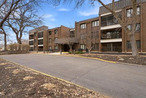 3412 Oak Ridge Road Hopkins MN 55305