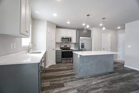 8068 Goldfinch Drive Horace ND 58047