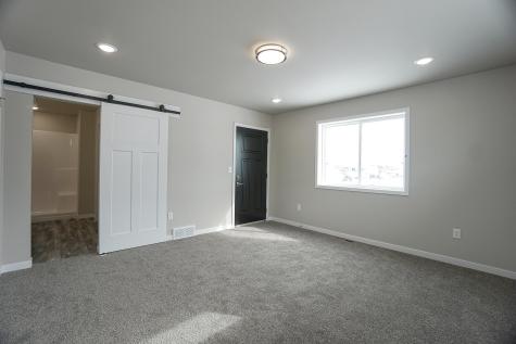 8068 Goldfinch Drive Horace ND 58047