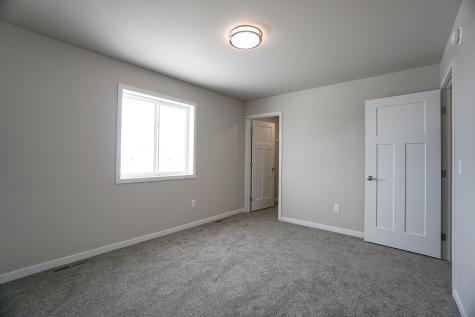 8068 Goldfinch Drive Horace ND 58047