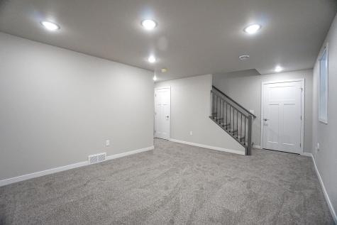 8068 Goldfinch Drive Horace ND 58047