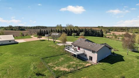 9546 E 280th Street Webster MN 55088