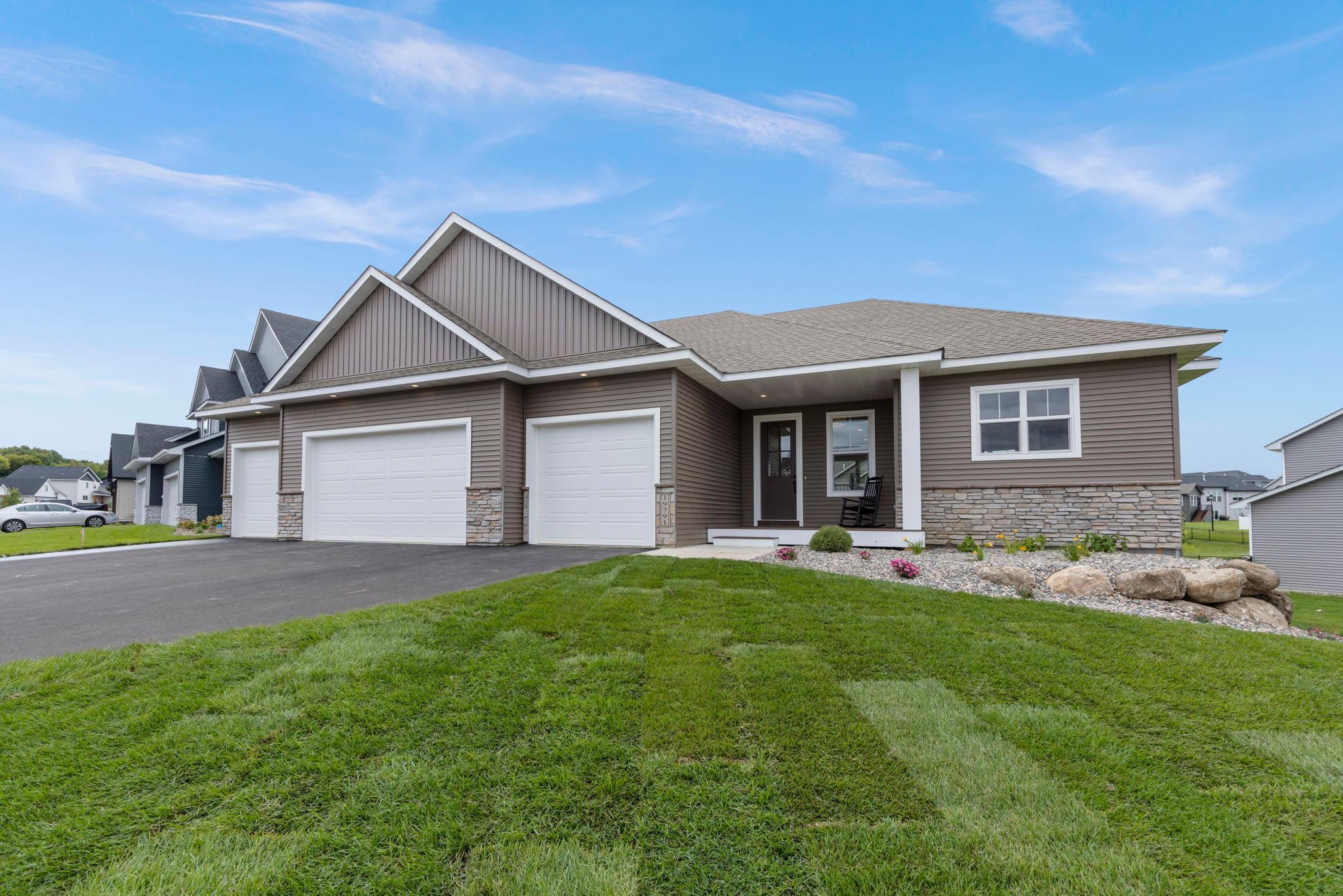 19791 Henning Avenue Lakeville MN 55044