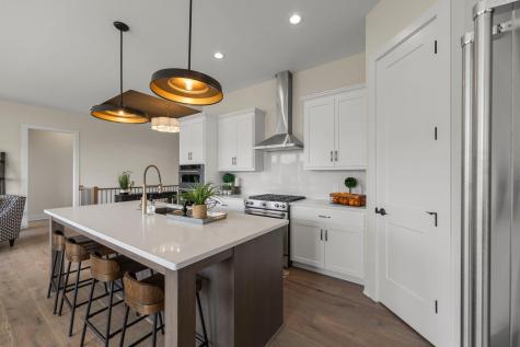 19791 Henning Avenue Lakeville MN 55044