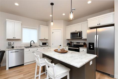 6743 66th Avenue S Horace ND 58047