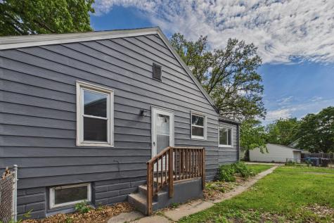 4738 Fremont Avenue N Minneapolis MN 55430