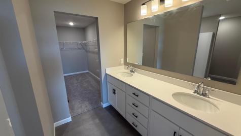 1417 192nd Avenue NE East Bethel MN 55011