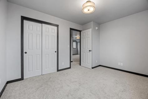 10342 Burgundy Drive Horace ND 58047