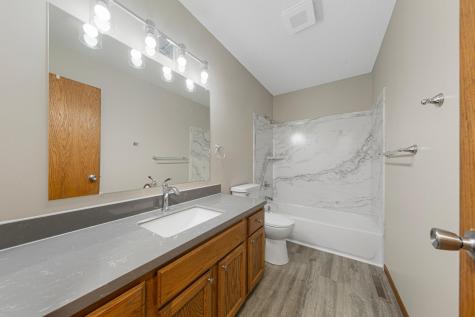 404 Pilgrim Street Saint Clair MN 56080