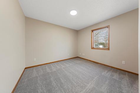 404 Pilgrim Street Saint Clair MN 56080