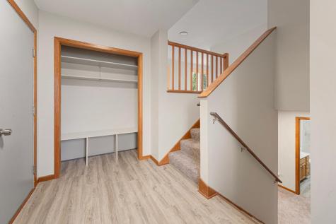 404 Pilgrim Street Saint Clair MN 56080