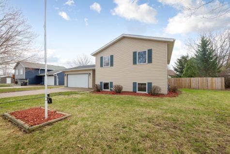 404 Pilgrim Street Saint Clair MN 56080