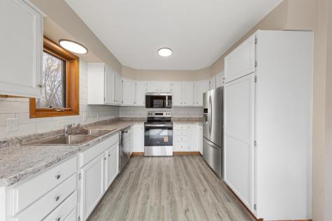 404 Pilgrim Street Saint Clair MN 56080