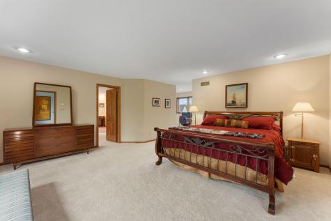 5498 Maple Ridge Court Hopkins MN 55343