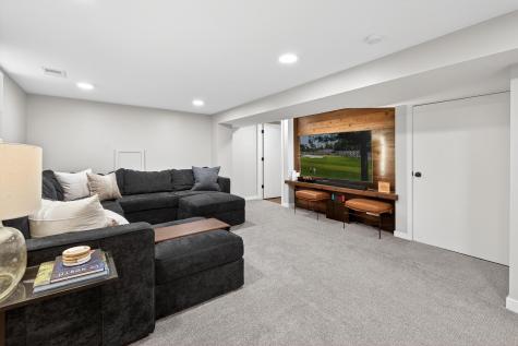 5300 Drew Avenue S Minneapolis MN 55410