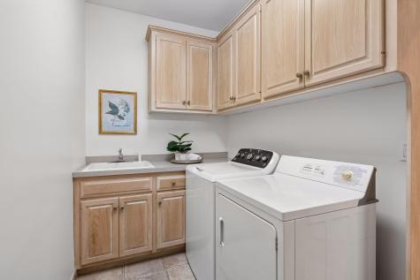7238 Lewis Ridge Parkway Edina MN 55439