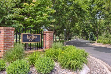 7238 Lewis Ridge Parkway Edina MN 55439