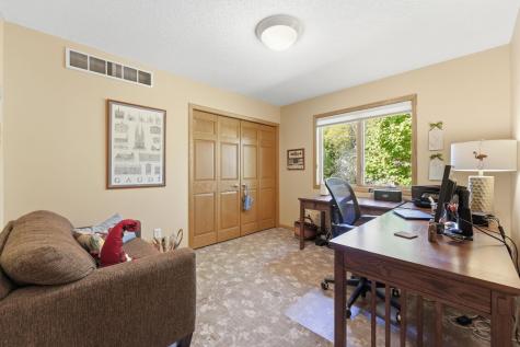 1646 Mayfield Heights Road Mendota Heights MN 55118