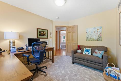 1646 Mayfield Heights Road Mendota Heights MN 55118