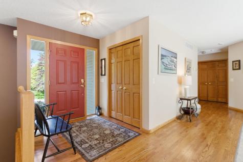 1646 Mayfield Heights Road Mendota Heights MN 55118