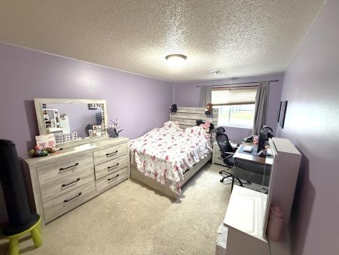 4294 Auburn Avenue S Fargo ND 58104