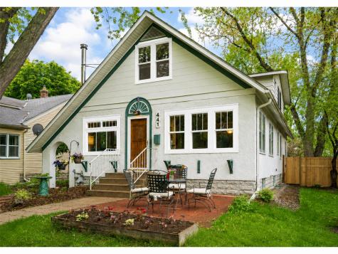 441 Saratoga Street S Saint Paul MN 55105