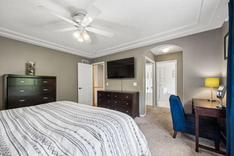 2478 Timber Court E Maplewood MN 55119