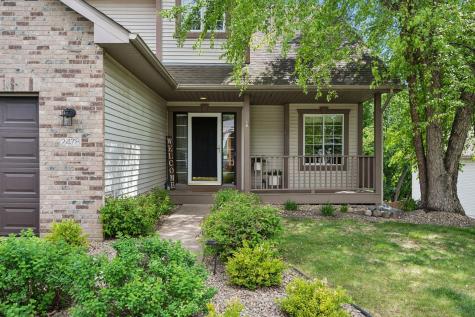 2478 Timber Court E Maplewood MN 55119