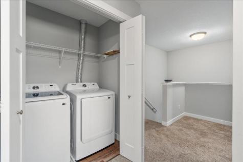 561 19th Place SE Cambridge MN 55008