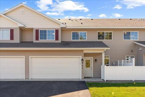 561 19th Place SE Cambridge MN 55008